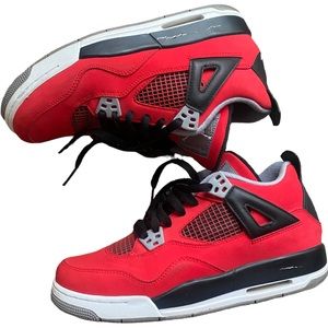 Air Jordan 4 Retro Toro Bravo Fire Red Size Boys 7Y